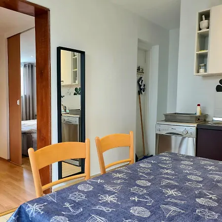 Sidro Apartment